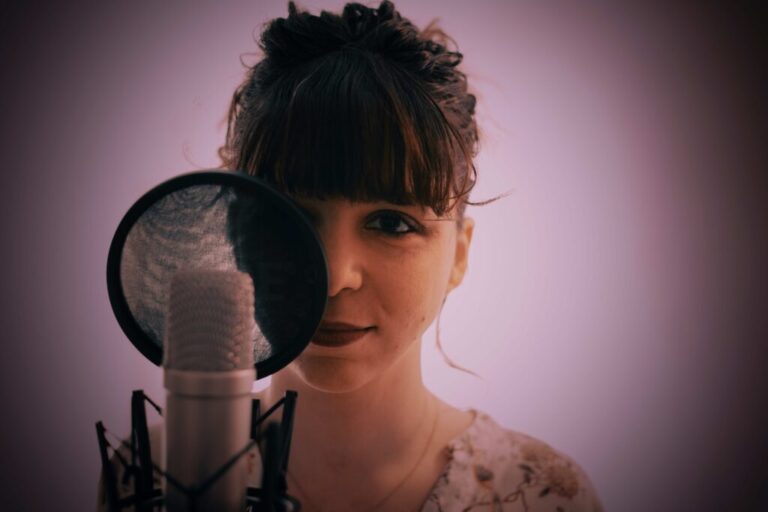 Esce sulle principali piattaforme digitali il singolo “Shine On Me” dell’artista emergente Lucia Giannerini